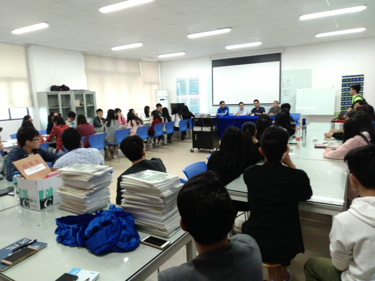 智通学习创业培训走进东莞理工学院01